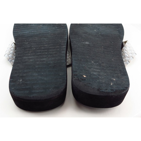 Yellow‎ Box Flip Flops Silver Fabric Women Shoes Size 8.5 Medium - Picture 5 of 6